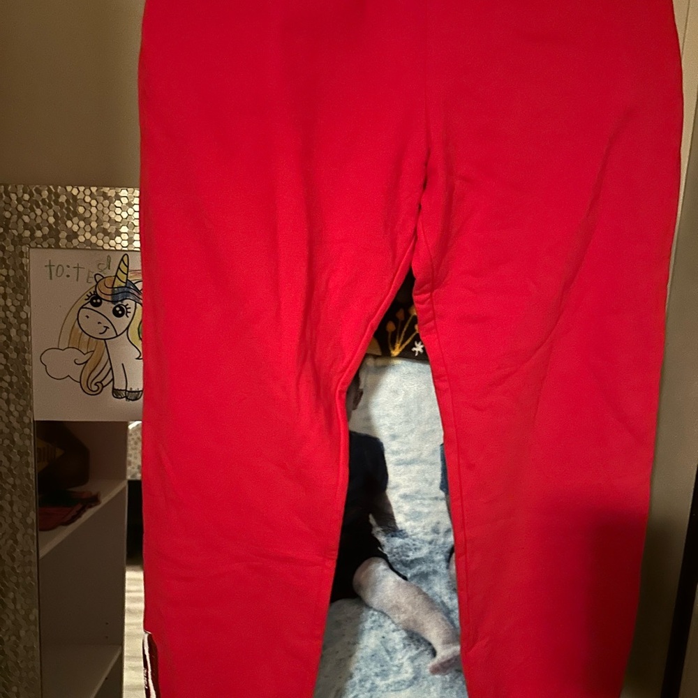 QUEEN OF SPARKLES Red Sweatpants